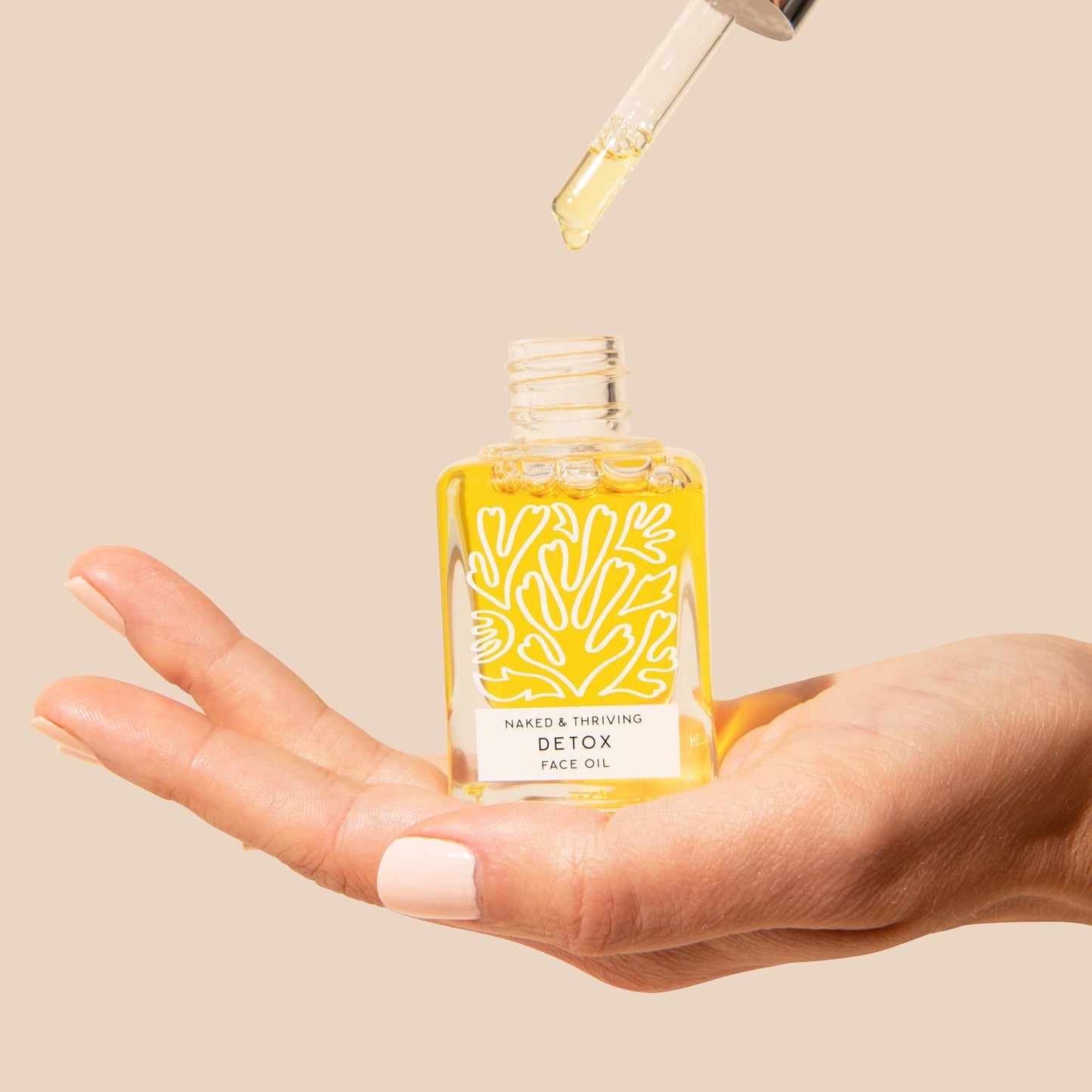 
                
                  Detox Balancing Face Oil
                
              