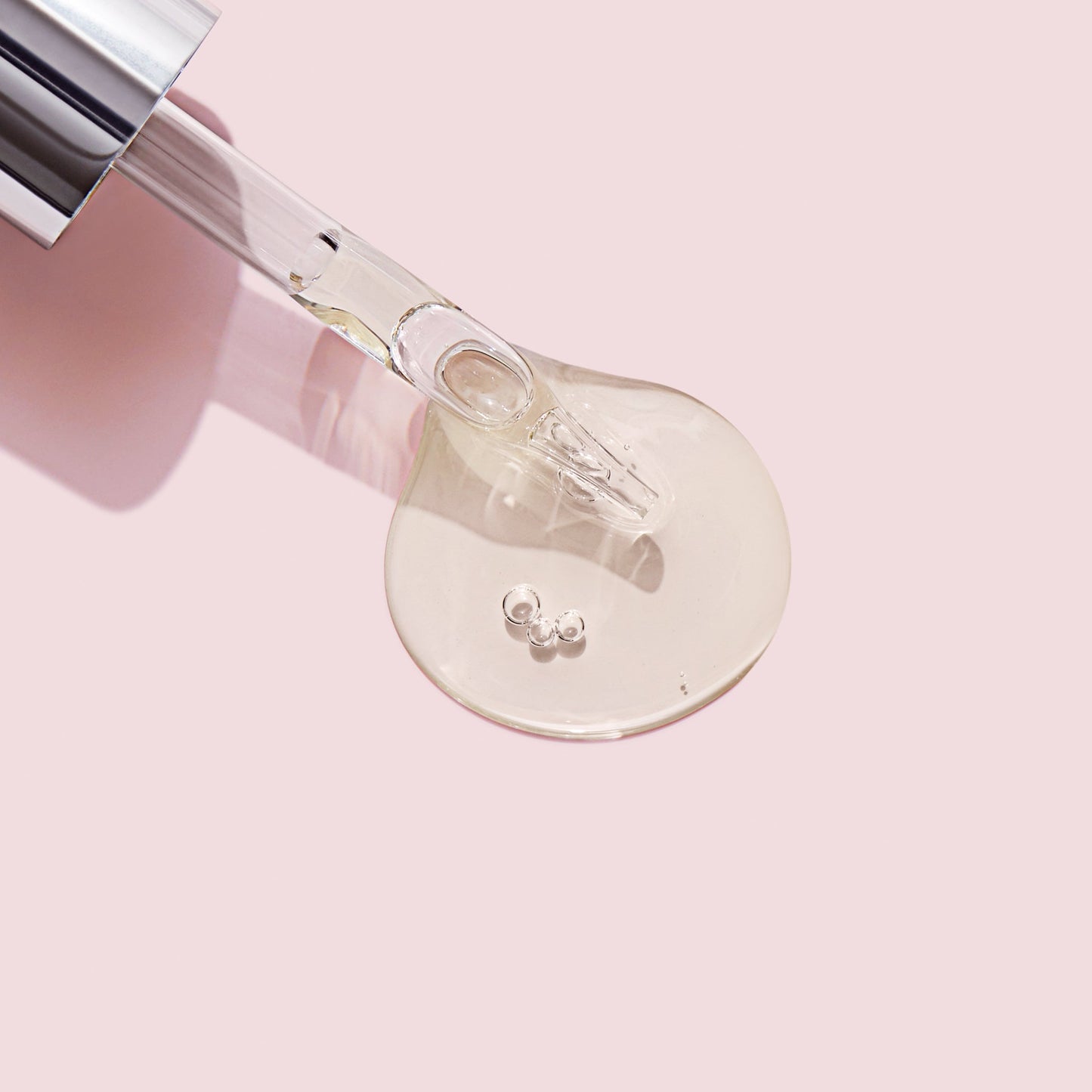 
                
                  Protect Antioxidant Day Serum
                
              